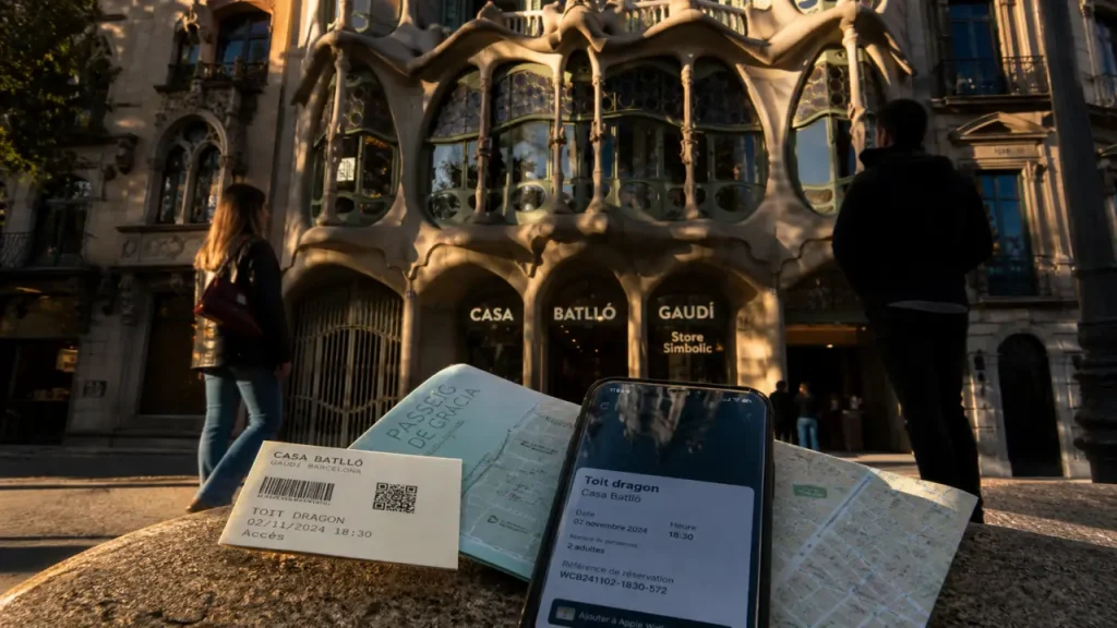 Billets casa batllo à 9h, toit dragon